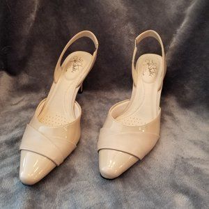 Brand New Life Stride Heels - 7.5M